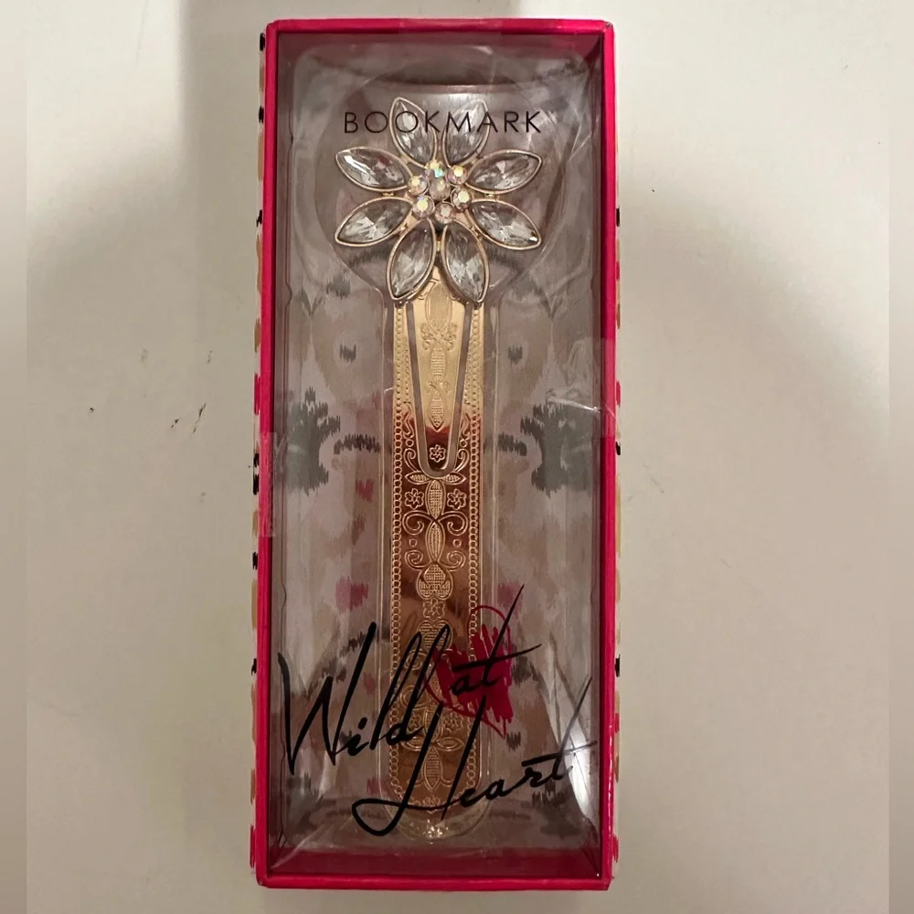 Wild At Heart Crystal Embellished Flower Metal Bookmark